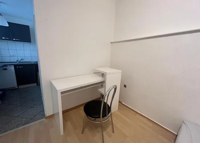 Im Herzen Der Stadt ,naehe Stadion. Appartement